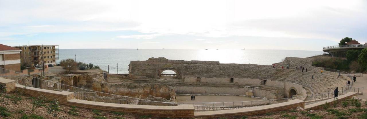Vive Tarragona Apartment ภายนอก รูปภาพ